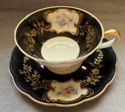 Vintage Royal Bayreuth Bavaria Germany Small Tea cup & Saucer