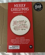   Eccolo  All Inclusive  Merry Christmas  Embroidery Kit
