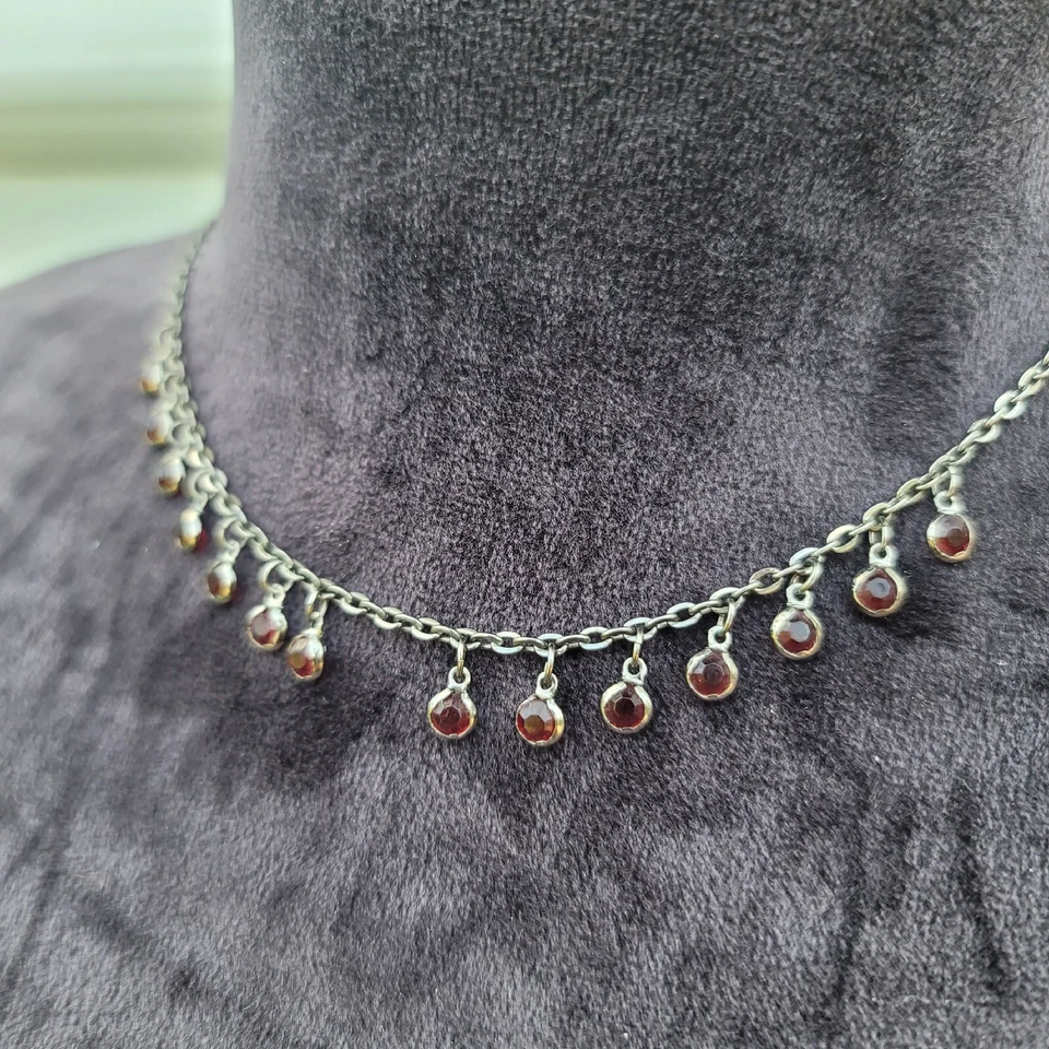 Collar de cadena ROBERT ROSE colgante de piedras rojas  Foto 2 de 4