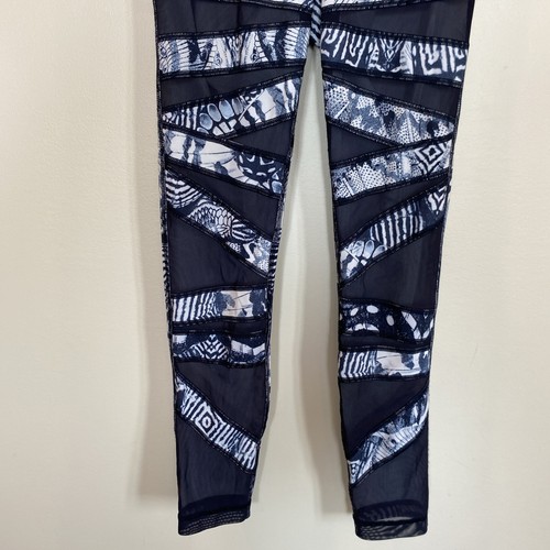 Lululemon Highest Times Pant Wanderlust Winged Mosaic White Naval Blue Size 4 - Picture 2 of 8