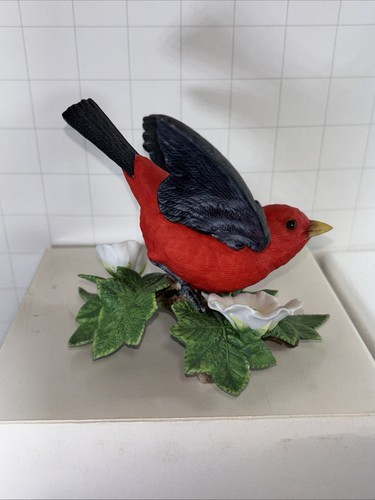 Lenox Scarlet Tanager Figurine Garden Bird Collection Fine Porcelain 1992 - Picture 4 of 8