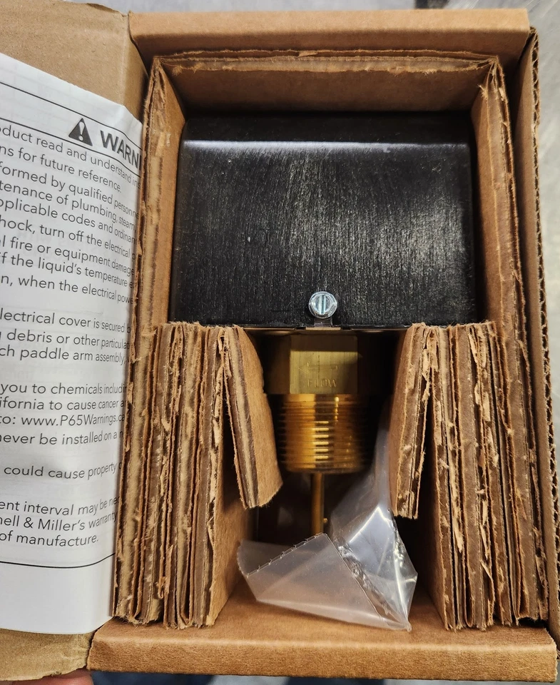 Interruptor de flujo McDonnell & Miller FS251 parte # 120611 Foto 2 de 4