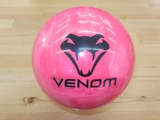NIB 15 Motiv Hyper Venom Bowling Ball - 15.2/3.5" Pin/1.80oz TW