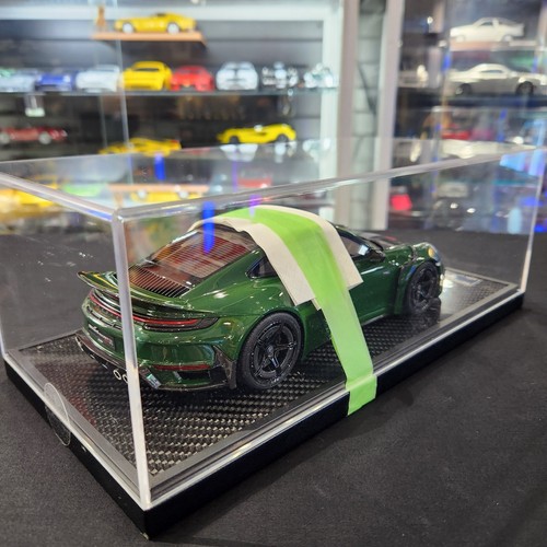 VIP Scale Models 1/18 Porsche BRABUS 900 Rocket R (Irish Green) Limited 15 Pcs - Picture 4 of 5