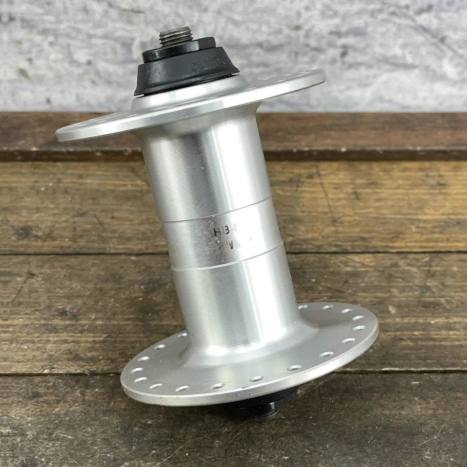 Vintage Shimano Deore XT Front Hub HB-HF05 40H High Flange Silver NOS New - Image 2 of 4