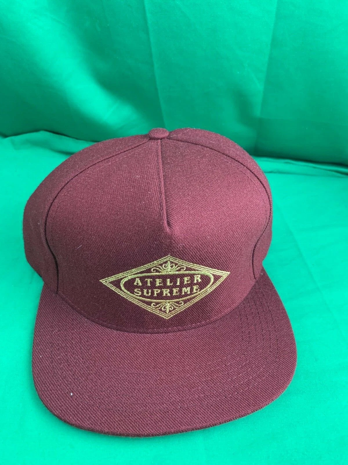 Casquette Supreme Atelier 5 panneaux bordeaux 