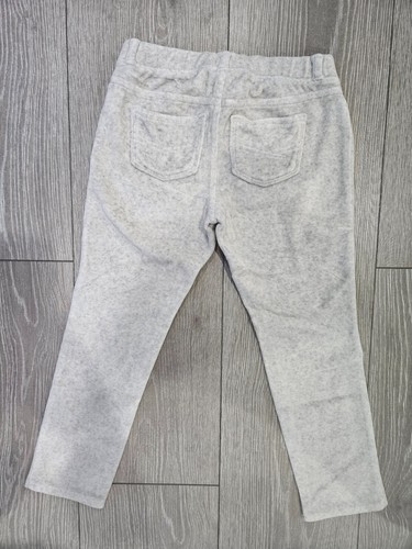 Baby Gap Girls' Soft Velour Gray Pants Elastic Waist size 5 - Picture 4 of 5