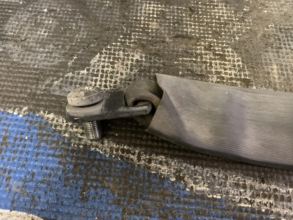 Cinturón de seguridad del lado del conductor Freightliner Century Class 1998 OEM Foto 4 de 4