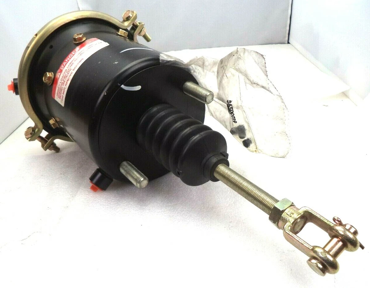 Rockwell Meritor Air Brake Chamber w/Yoke and Clevis, p/n C23 
