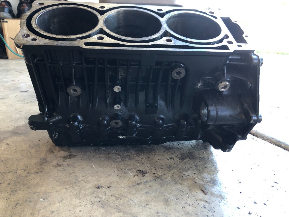 Seadoo GTX RXT RXP 4-TEC OEM engine block cases 420888812 Seadoo GTX RXT RXP 4-TEC OEM engine block cases 420888812