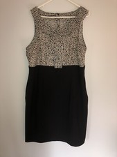 Black and Beige Sleeveless Maurices Dress Size 20