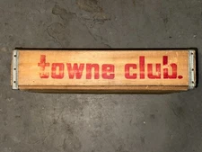 Vintage Towne Club Beverages Wooden Beverage Crate 24 Slots!! Retro Display #1