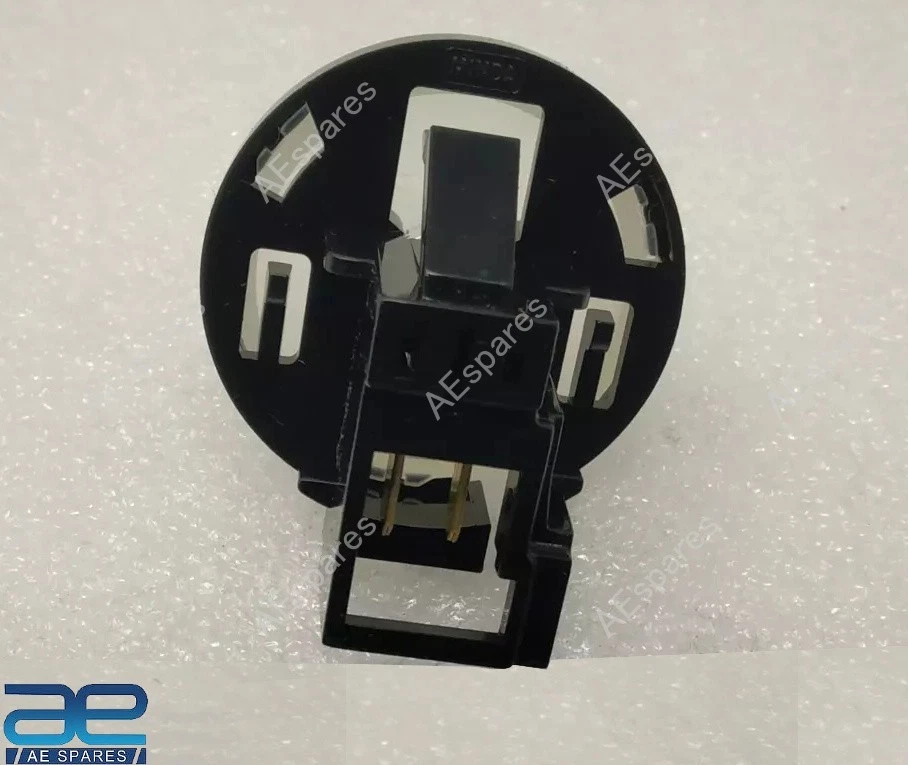 Trunk Boot Room Lamp For Suzuki Ciaz 2014-Now Swift Dzire 2012-Now 36230M70CA1 view 2