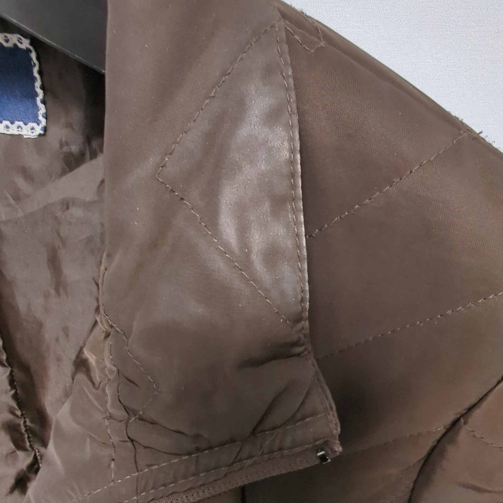 Isle Womens Brown Quilted Jacket Zip Pockets Drawstring Waist Size 12 image 9