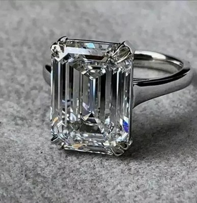 Moissanit-Verlobungsring 4 kt Smaragdschliff massiv 9 kt Weißgold