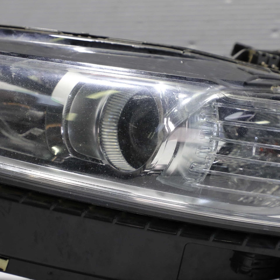 2013-2016 Ford Fusion Chrome Halogen Left Side Headlight OEM DS7313W030CD - Image 4 of 4