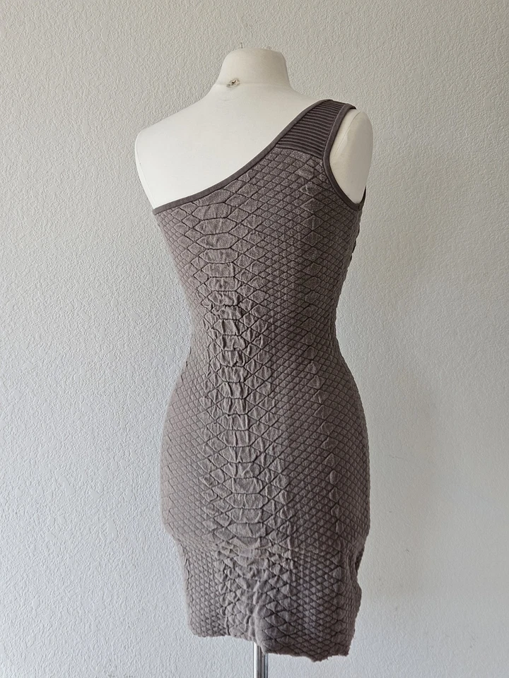 Sexy Suéter Bodycon Vestido Mujer Talla L GUESS Textura Piel Serpiente Un Hombro Foto 3 de 4