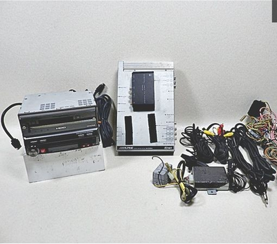 ALPINE IVA-D310J & NVA-HD55 Mobile Media Station 1DIN Car Audio
