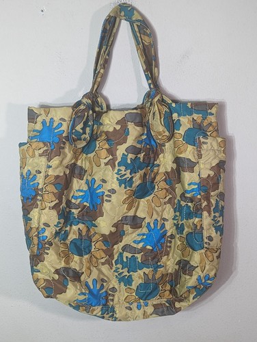 Marc by Marc Jacobs Casual Camo Quilted Large Repeating Stiched Logo Tote Purse - Picture 2 of 6