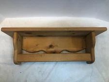 Vintage Rustic Country Style Wood Wall Shelf  Primitive Decor 22 x 7.5 x 5