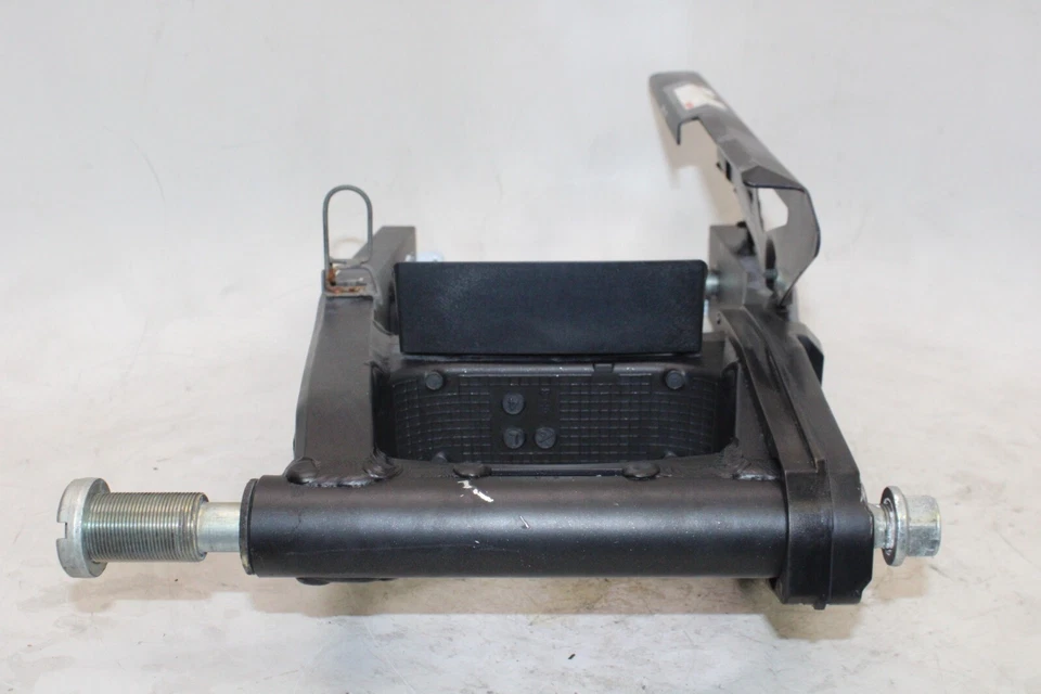 Suzuki SV650S 2005 OEM basculante trasero suspensión trasera brazo oscilante Foto 4 de 4