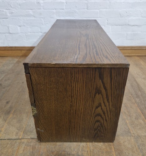 Oriental style low console table with 2 drawers - Picture 12 of 13
