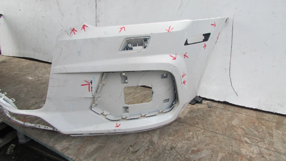 Cubierta del parachoques delantero AUDI Q3 PREMIUN S-LINE 2016-2017-2018 8U0807437AD OEM Foto 3 de 4