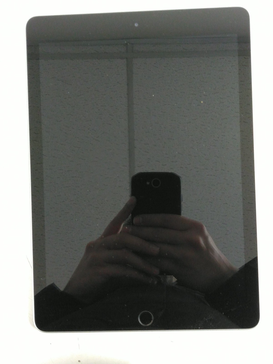 Apple iPad 6 A1893 Wifi only 9.7