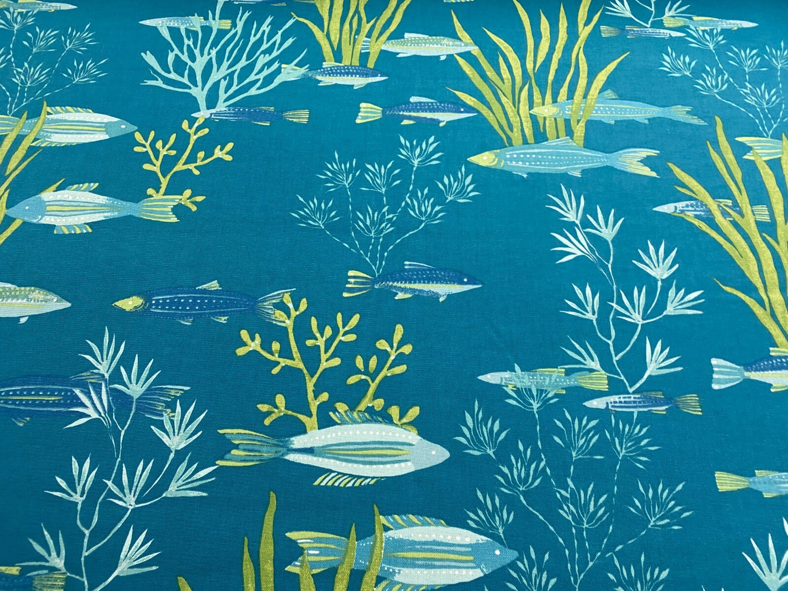 Tela artesanal/cortina de algodón verde azulado espuma de mar sardinas poco profundas