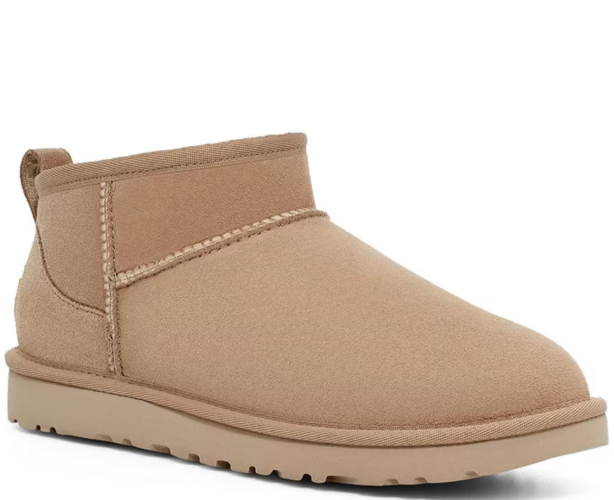 UGG ULTRA MINI SAND SUEDE SHEEPSKIN CLASSIC WOMEN'S SIZE US 9 BOOTS NEW