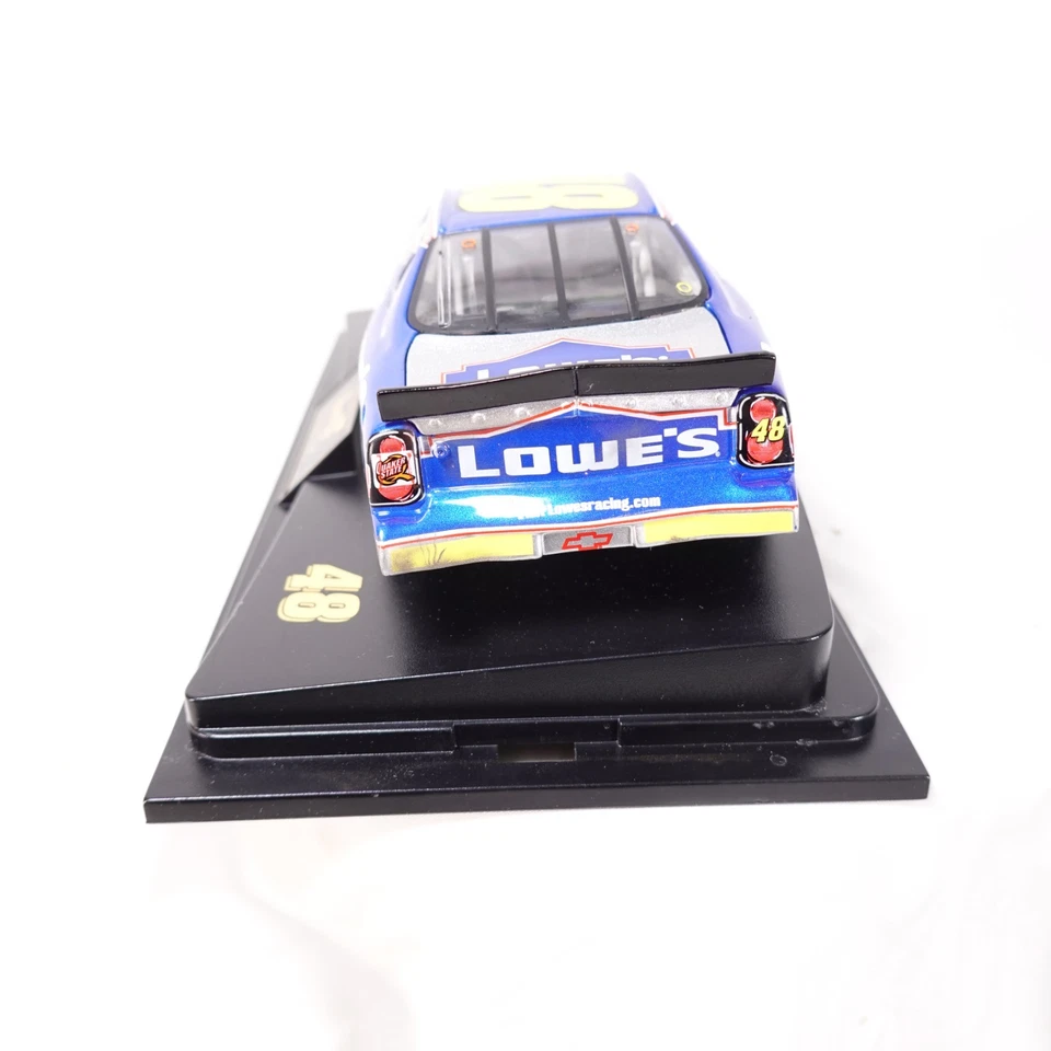 Nuevo coche fundido a presión Revell Jimmy Johnson #48 versión de carreras CA Speedway 28-04-2002 Foto 4 de 4