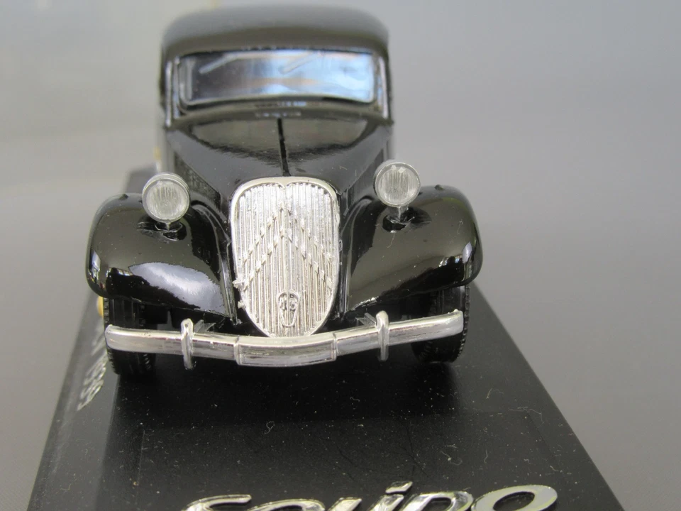 D154 Solido Età Dell'Oro 4032 Citroën 15cv Traction Avant 1939 Nero 1:43 Scatola - Immagine 2 di 4