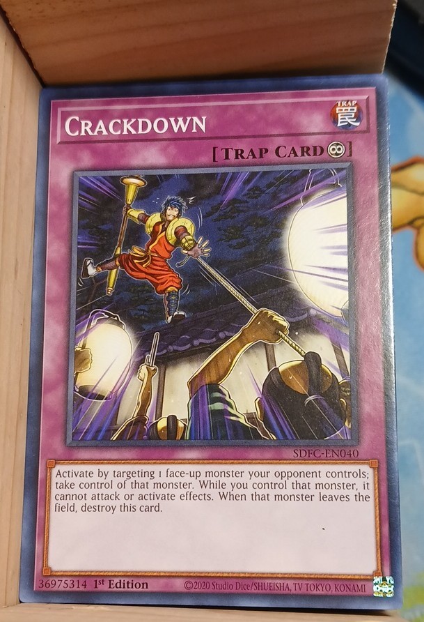 Crackdown SDFC-EN040 Structure Deck: Freezing Chains 1st Edition
