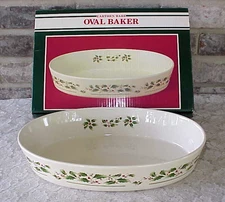 Vintage Holly Oval Baker Casserole Dish Earthen Ware Christmas 13" Long Box