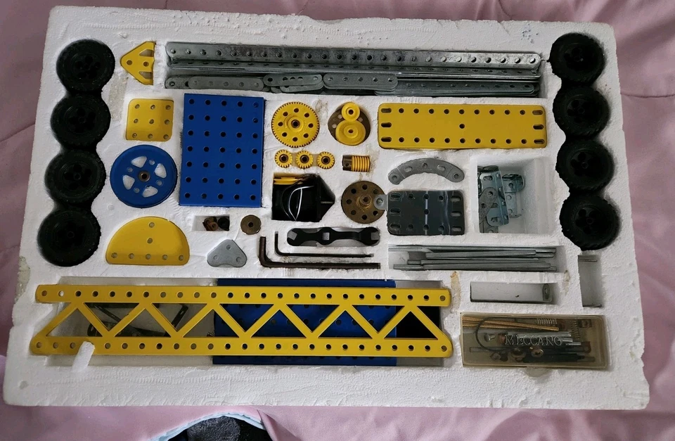 VTG Meccano Erector Metal Construction Set 6 (Gently Used-read) *FAST SHIPPING* - Image 3 of 4