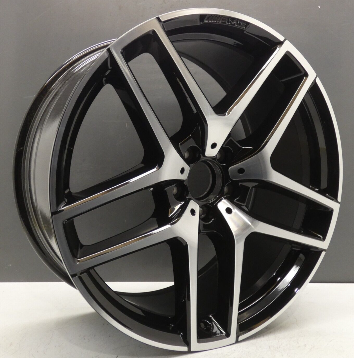 Genuine MERCEDES Gle450 AMG 21