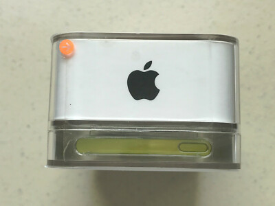 Apple iPod Nano 7th Generation 16 GB Yellow MD476LL/A MD476CH/A
