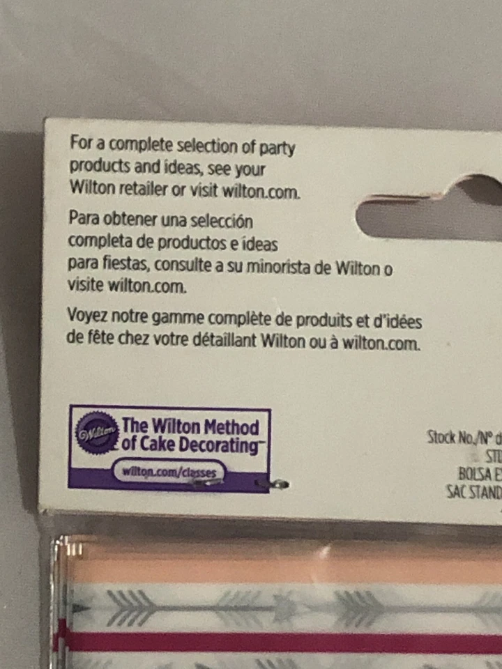 NEW Happy Valentine's Day Plastic Cello Treat Bags w/ties ~ 20 BAGS ~ 4" x 9.5” - Image 3 of 4
