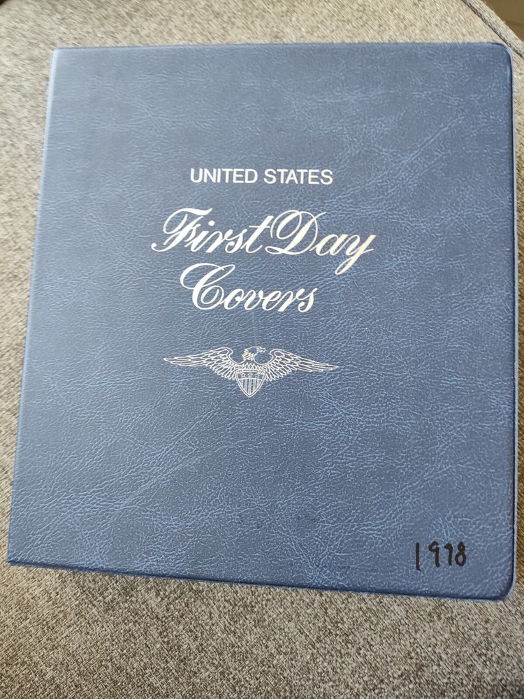 70 First Day Cover Stamps 1998  Mint Condition In Artcraft Binder