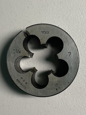 P & W  1 -1/4 -7 Whitworth Die G-1 Fit Sharp Cutting Edges 3  Diameter Split Die