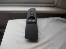 FIAT GRANDE PUNTO ELECTRIC FRONT WINDOW & MIRROR SWITCH PACK 2012 YR