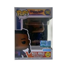 Marvel Spiderman Miles G Morales Glow Supreme 9500pc Funko Pop #1562 w Protector