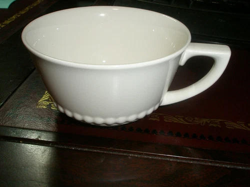 Villeroy & Boch Luxembourg Switch Coffee House Cups  2 3/4 