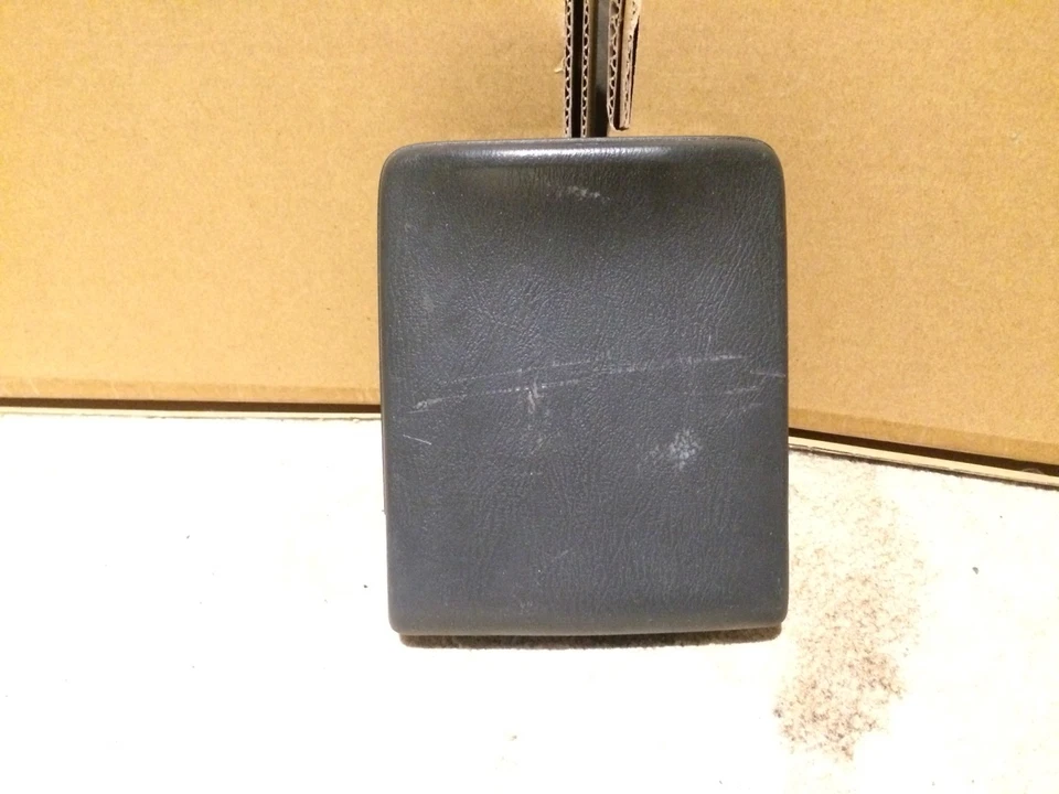 Portavasos trasero doble Subaru Impreza 2005-2007 negro Foto 4 de 4