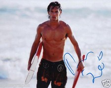 RODRIGO SANTORO.. Sexy Shirtless Surfer - SIGNED RODRIGO SANTORO.. Sexy Shirtless Surfer - SIGNED