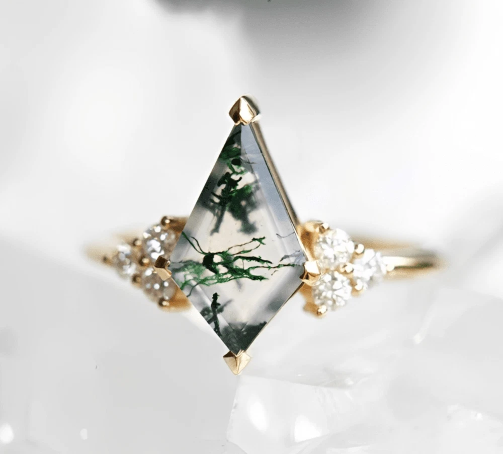 Moss agate engagement ring deals