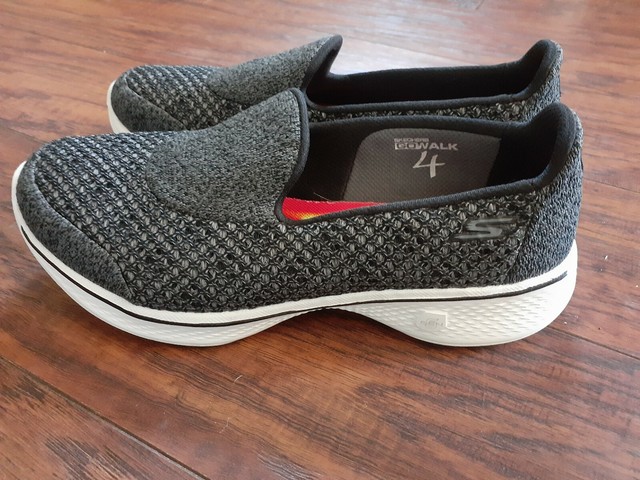 skechers go walk 4 ladies goga max