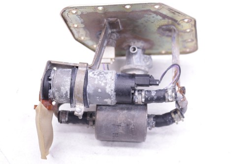 2006 01-06 TRIUMPH 955 955i TIGER FUEL PUMP GAS SENDER PETROL UNIT T26 - Picture 2 of 5