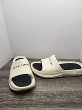 Municipal M.Float Slides Podium Waterproof Gym Shower Logo Cushion Natural Sz 11