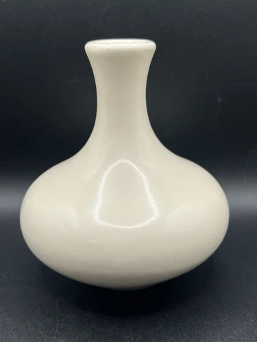 Vintage Royal Haeger White Bud Vase - 5.5" - Mid-Century Modern Matte Finish